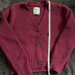 A&F Magenta mid length cardigan